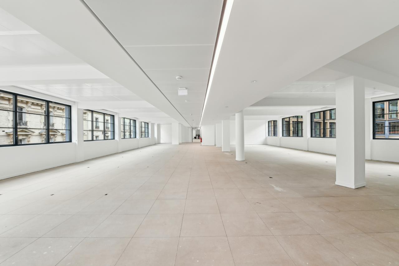 Bureau Paris 2482m² Location bureau Paris OLBUR2202092 10